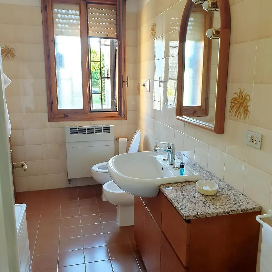 Hotel Paradiso Dependance Altedo 0*,  Italy